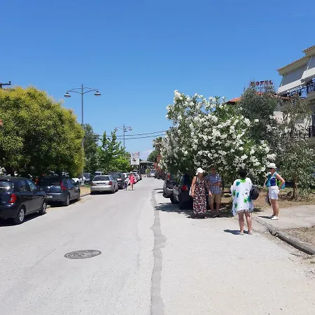 A Charming Very Near The Sea *