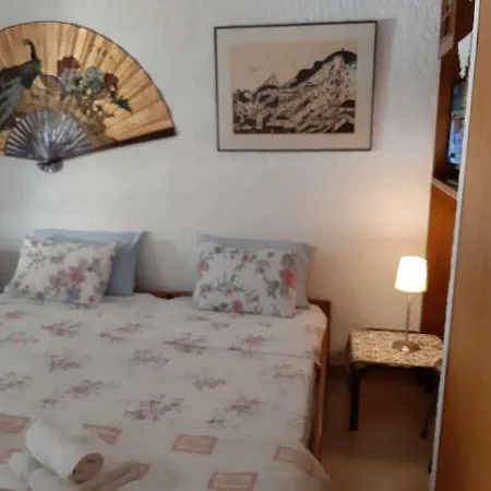 度假居 A Charming Very Near The Sea 尼欧波洛伊
