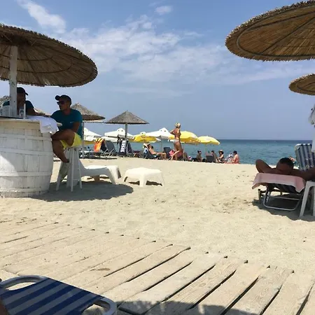 A Charming Very Near The Sea 尼欧波洛伊