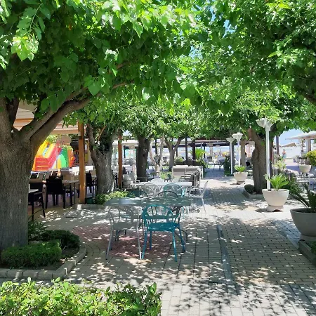 A Charming Very Near The Sea 度假居 *